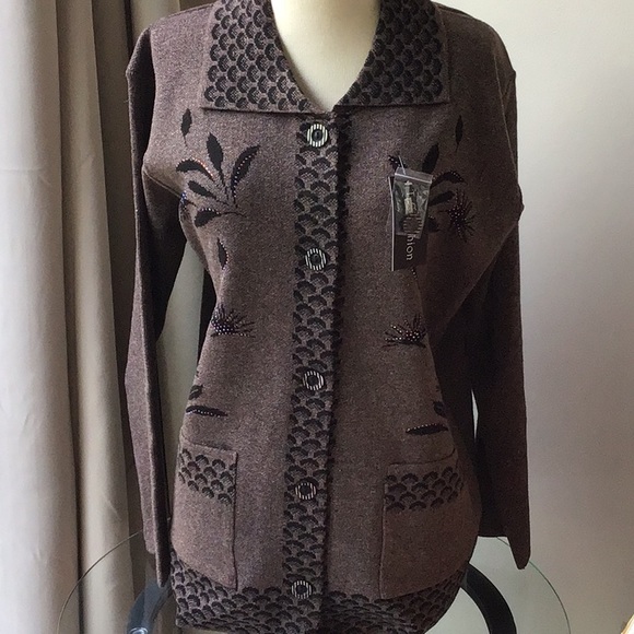 Sweaters - Cardigan sweater in brown XL NWT